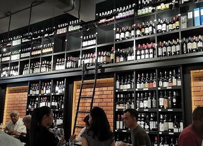 The Wine Shop Tanjubg Bungah