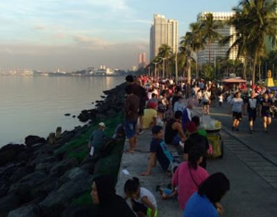 Manila Baywalk