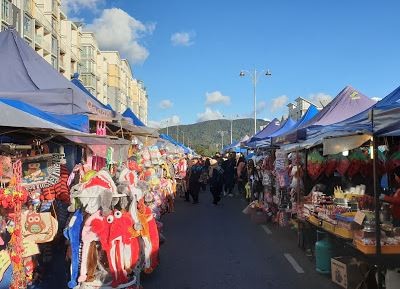 Golden Hills Weekend Night Market