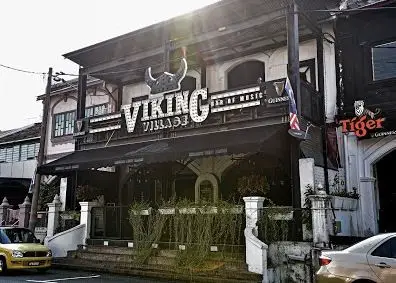 Viking Village Bar of Music