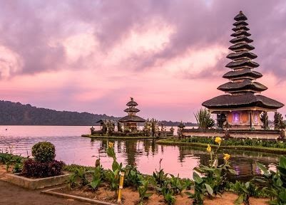 Ulun Danu Beratan Temple Bali