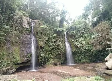 Air Terjun Benang Stokel Lombok