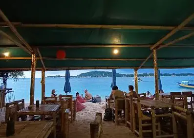 Sasak Cafe Gili Meno